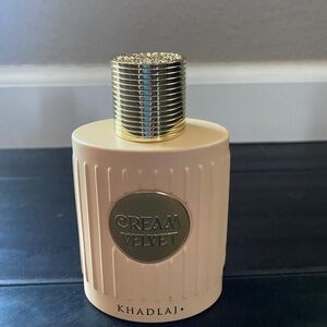 Khadlaj Cream velvet